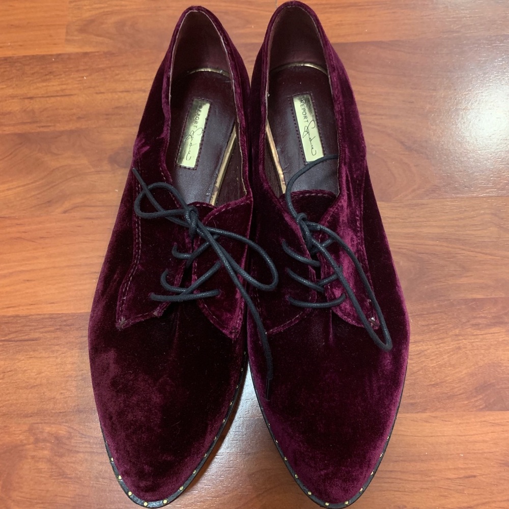 Report Signature Red Velvet Women’s Oxfords